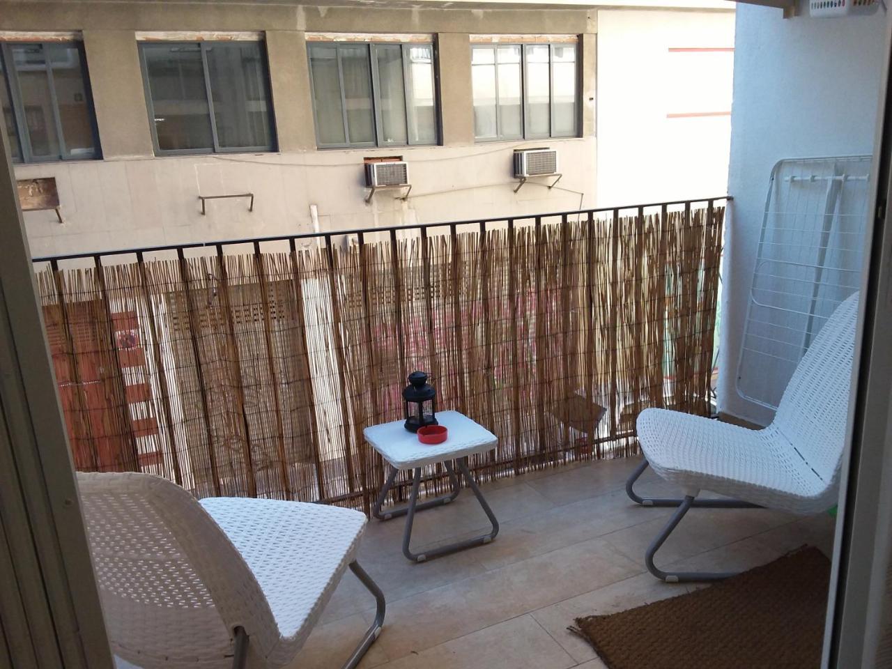 Apartamentos Naranja y Limòn Valencia Bagian luar foto